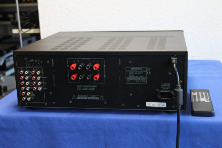 onkyoa9711-h1