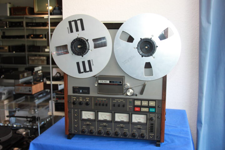 teaca3440-2