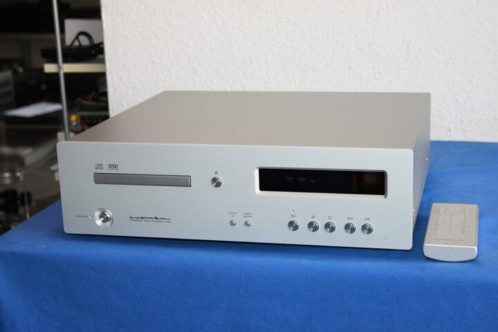 luxmand03x-4