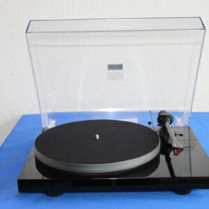 Pro-ject Debut Carbon