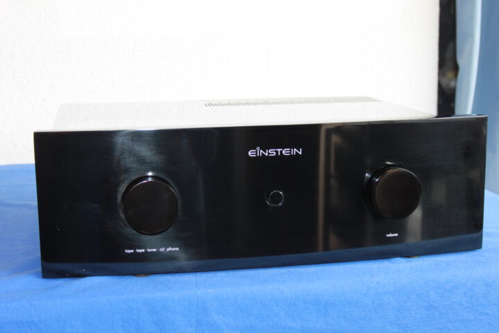 einsteinamp-2