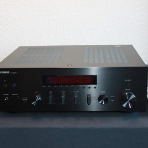 Yamaha RN-600A